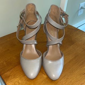 Nine West closed toe strap heel